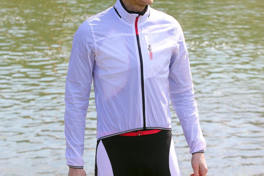 11 of the best windproof cycling jackets — packable outer layers ...